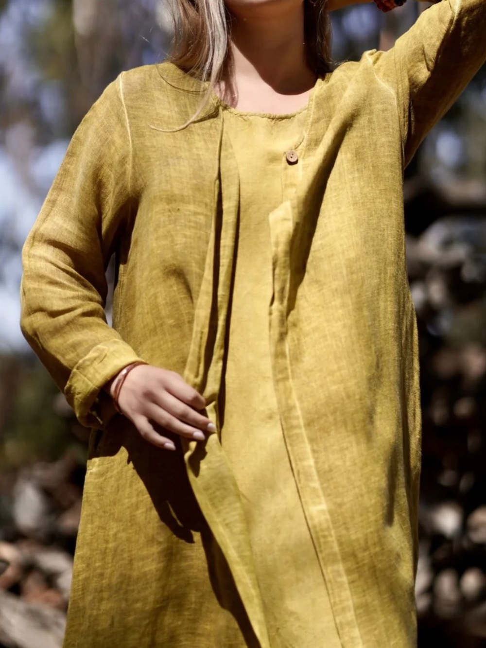 Dolma brand: Women’s Linen Tunic in Chartruse